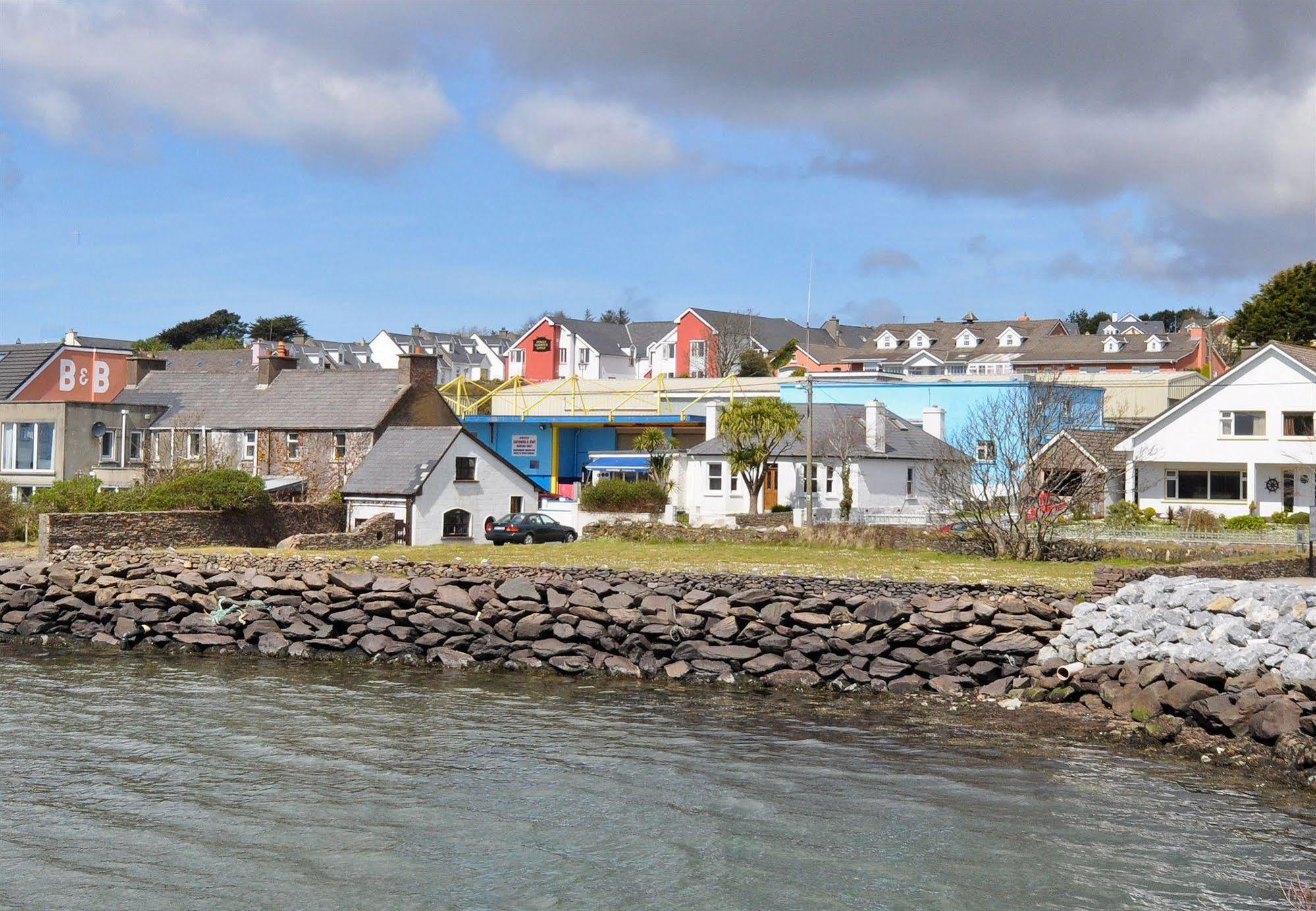 Dingle Harbour Lodge B&B Exterior photo